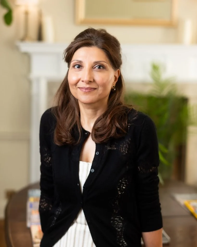 Portrait of Dr Nikita Grover, Longevity and Functional Medicine specialist at The Schoeman Clinic